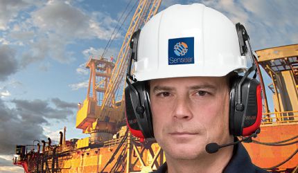communication-headset-oil-and-gas